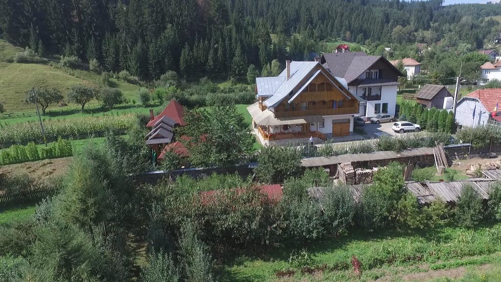 Pensiunea Casa Elvira Vámfalu Kültér fotó